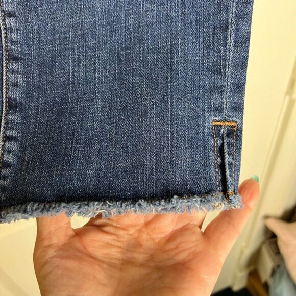 Eileen Fisher Raw Hem Cropped Capri Jeans Size 2 - Picture 6 of 6